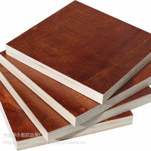 揭秘建筑用黑色覆膜胶合板 重复耐磨的建筑黑模板全解析